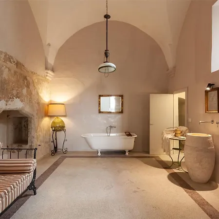 Palazzo Favola Dimora In Town Centre - Happy *